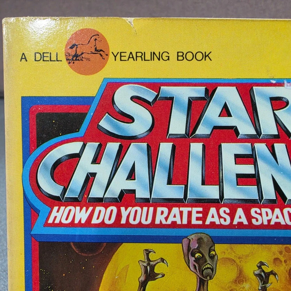 Dell Star Challenge 7 Dimension of Doom Yellow Good 1985 First Printing